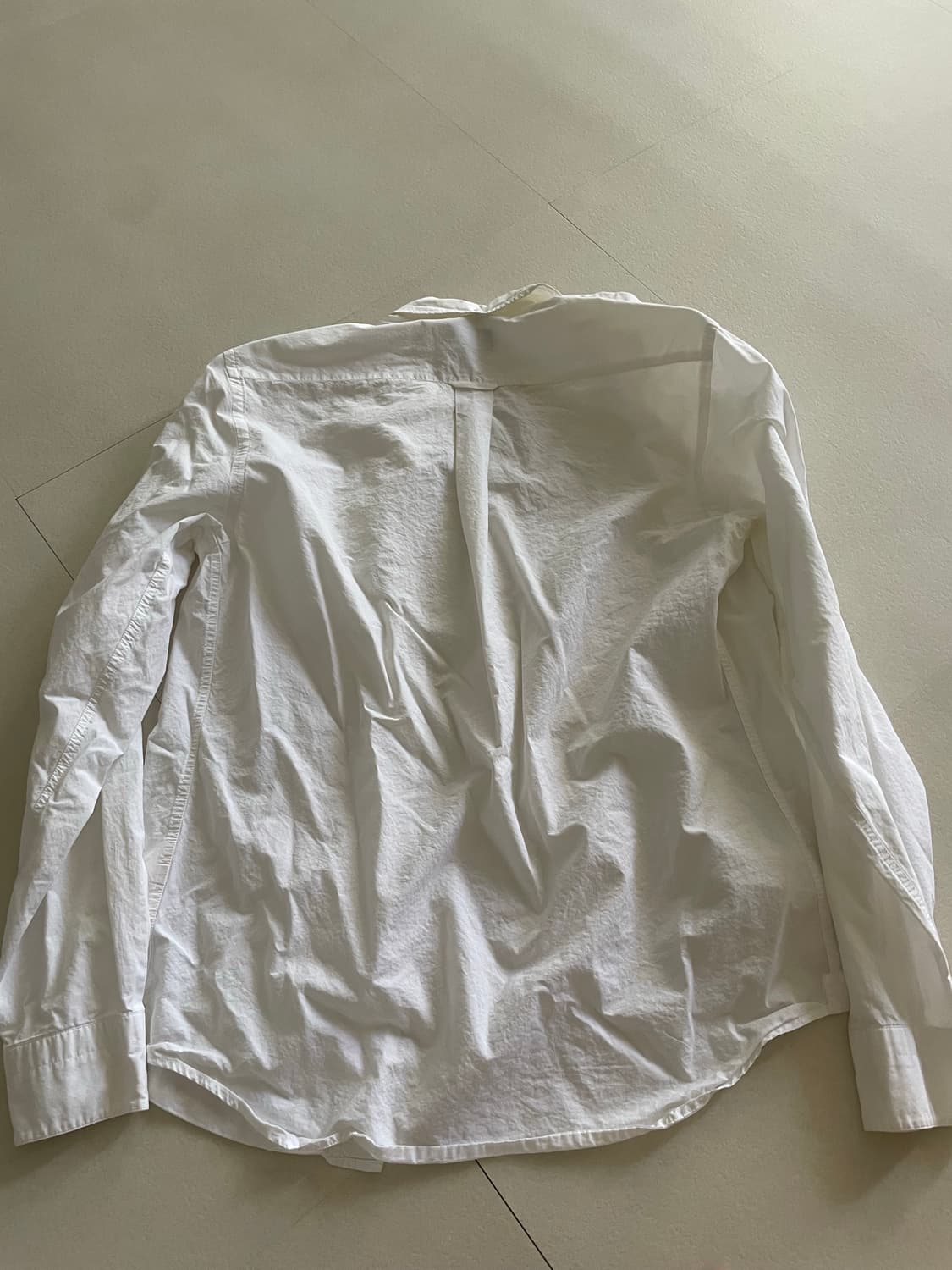 아크네 셔츠 상품이미지3