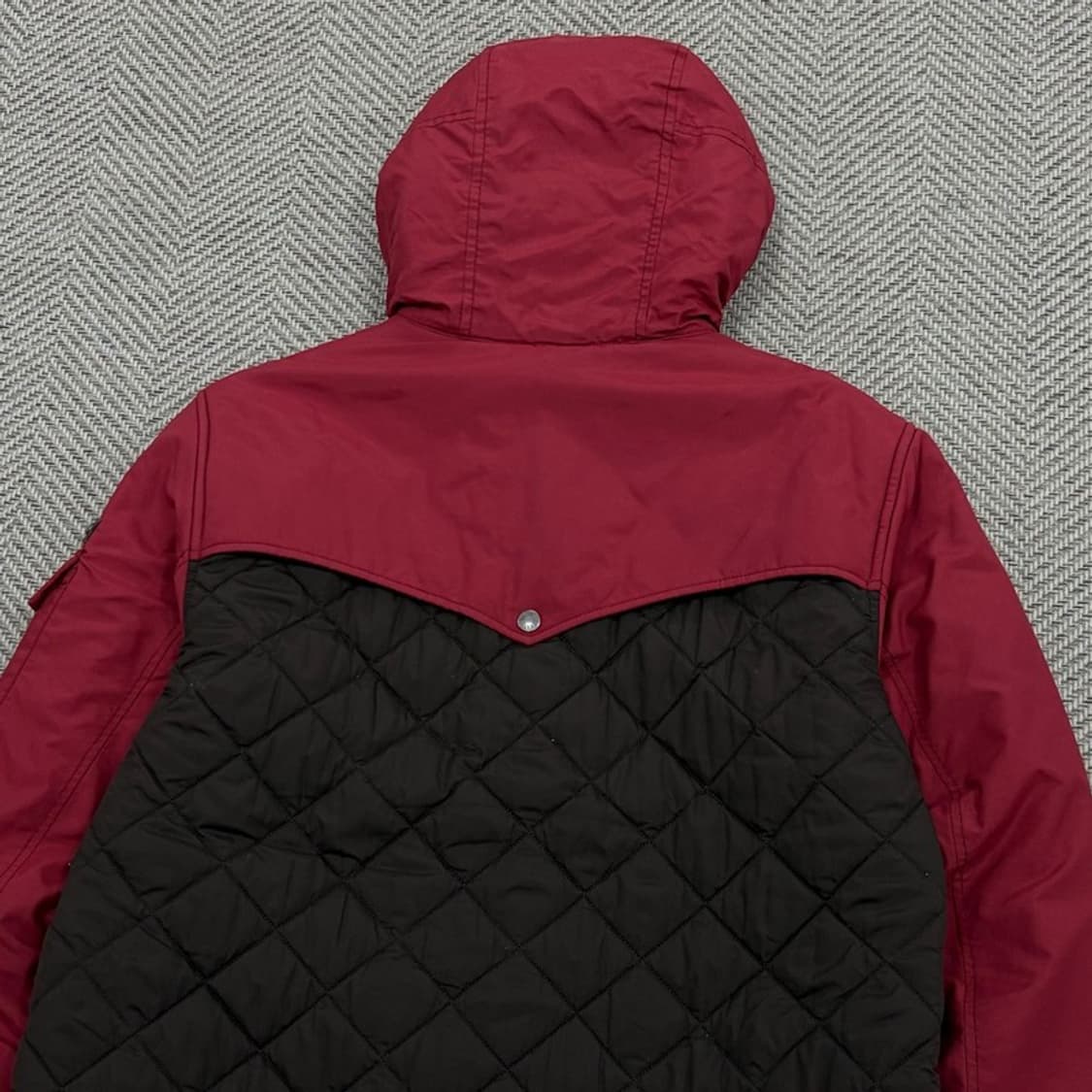 노스페이스 화이트라벨 퀼팅 후드패딩 v2101 상품이미지4