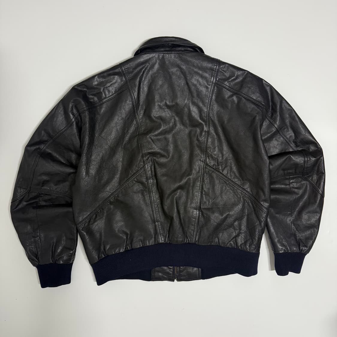 Byrnes&baker A2 레더 봄버자켓  상품이미지2