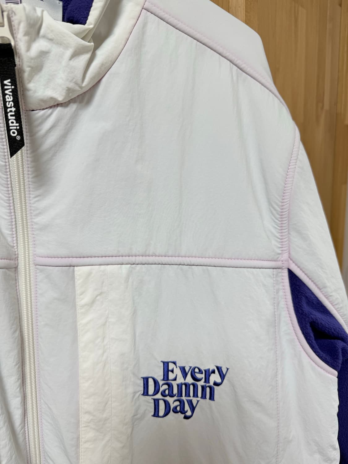 비바스튜디오 콤팩트레코드바 플리스 자켓 상품이미지3