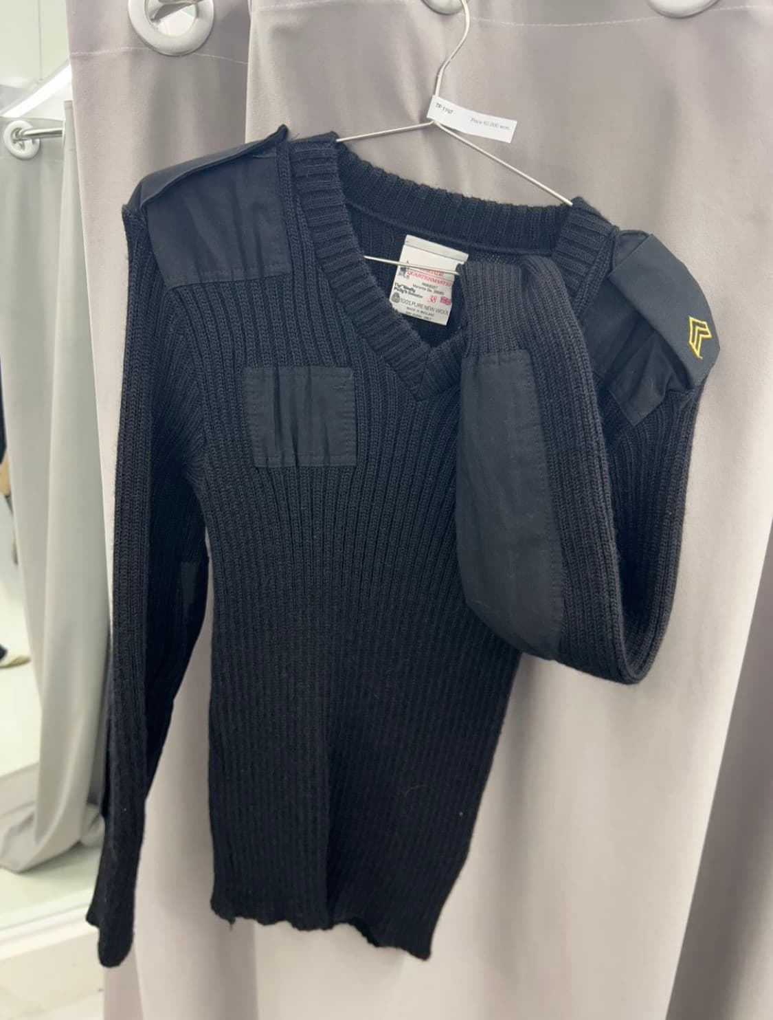 잉글랜드 디테쳐블 울 스웨터 상품이미지3