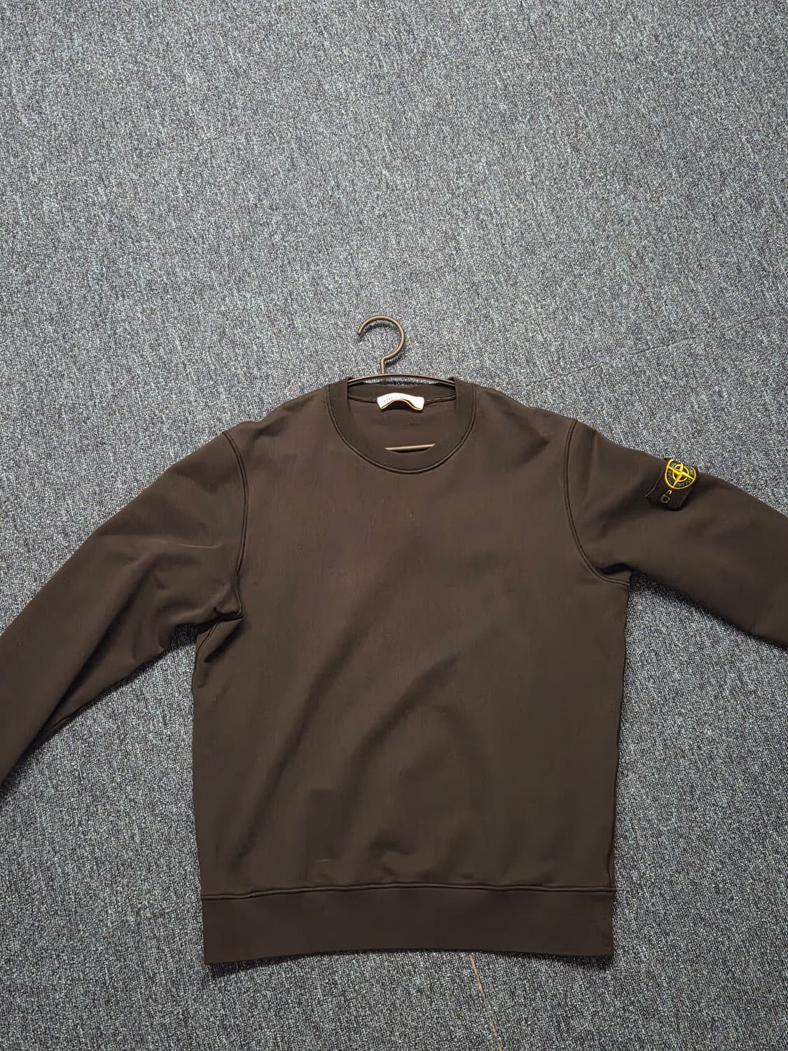 스톤아일랜드 맨투맨 상품이미지1