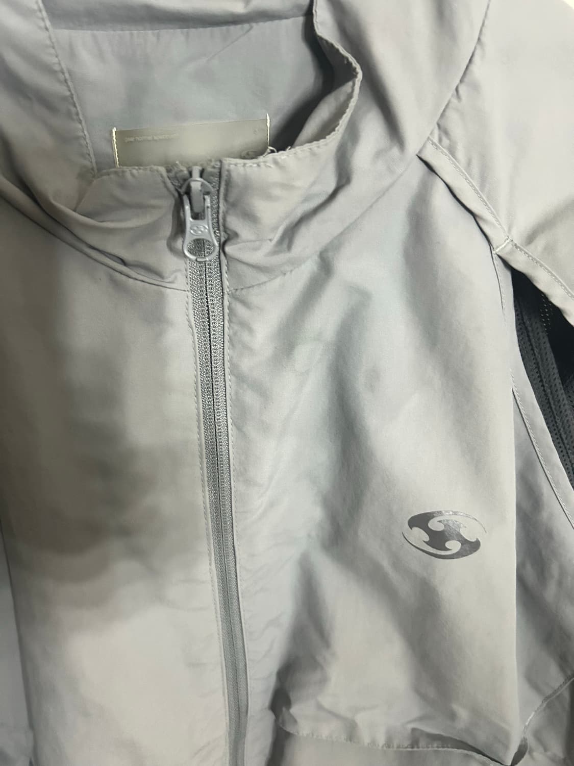 산산기어 산산기어 슬래쉬 슬릿 자켓 차콜 - 23SS 상품이미지3