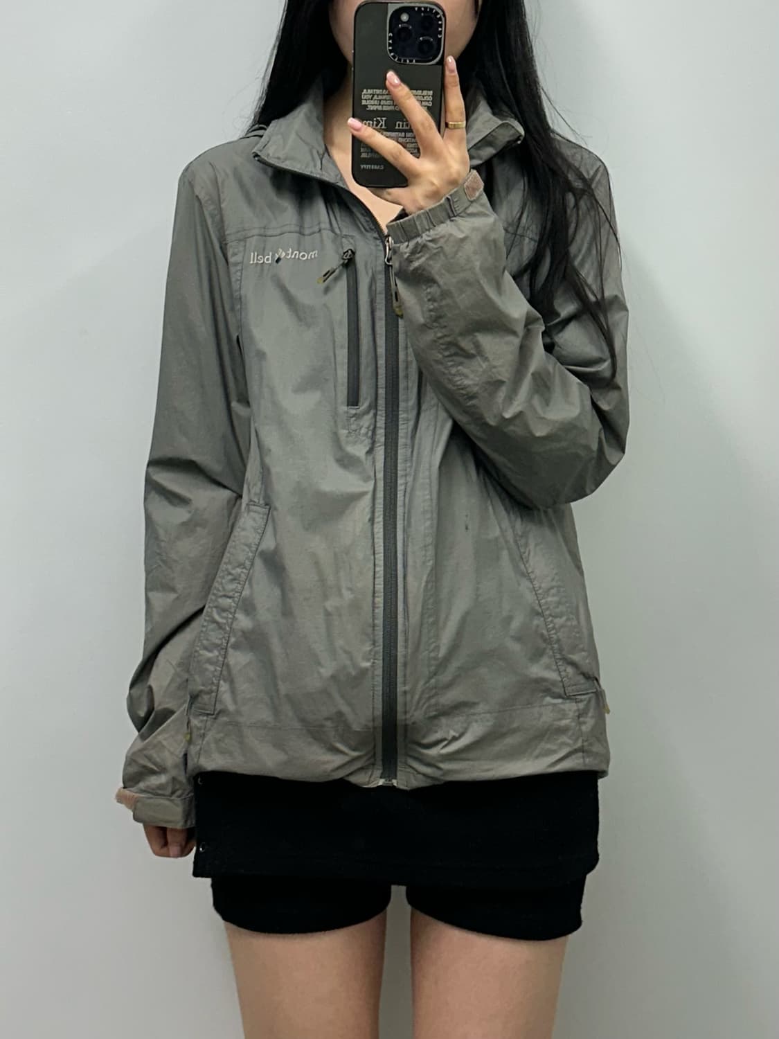 몽벨 그레이 바람막이 자켓 상품이미지1
