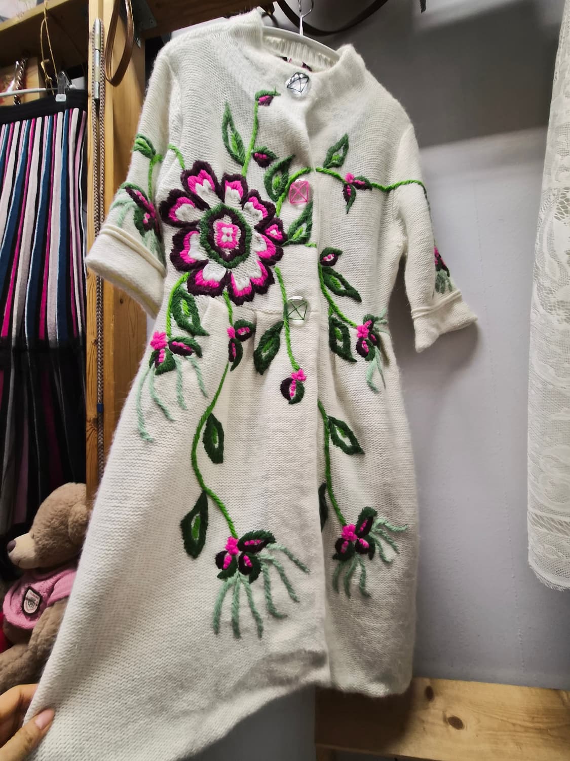 수입 입체자수 니트코트&롱가디건 2.수입 진주 레이스 샤 스커트 상품이미지3