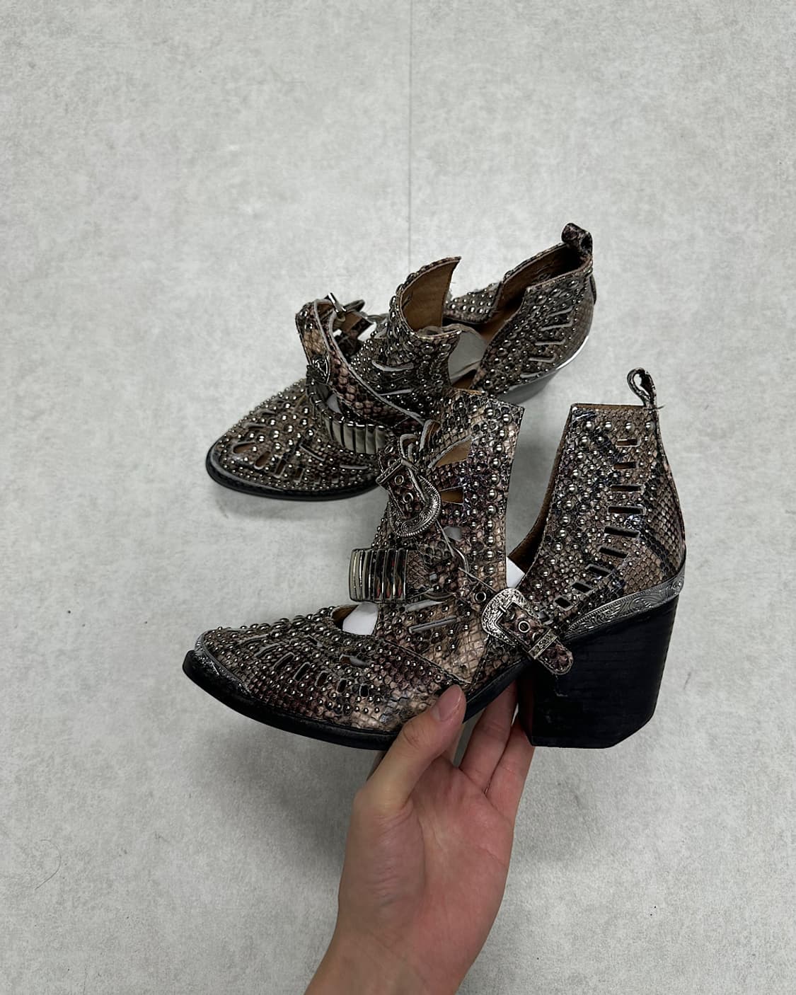 제프리 캠벨   상품이미지1