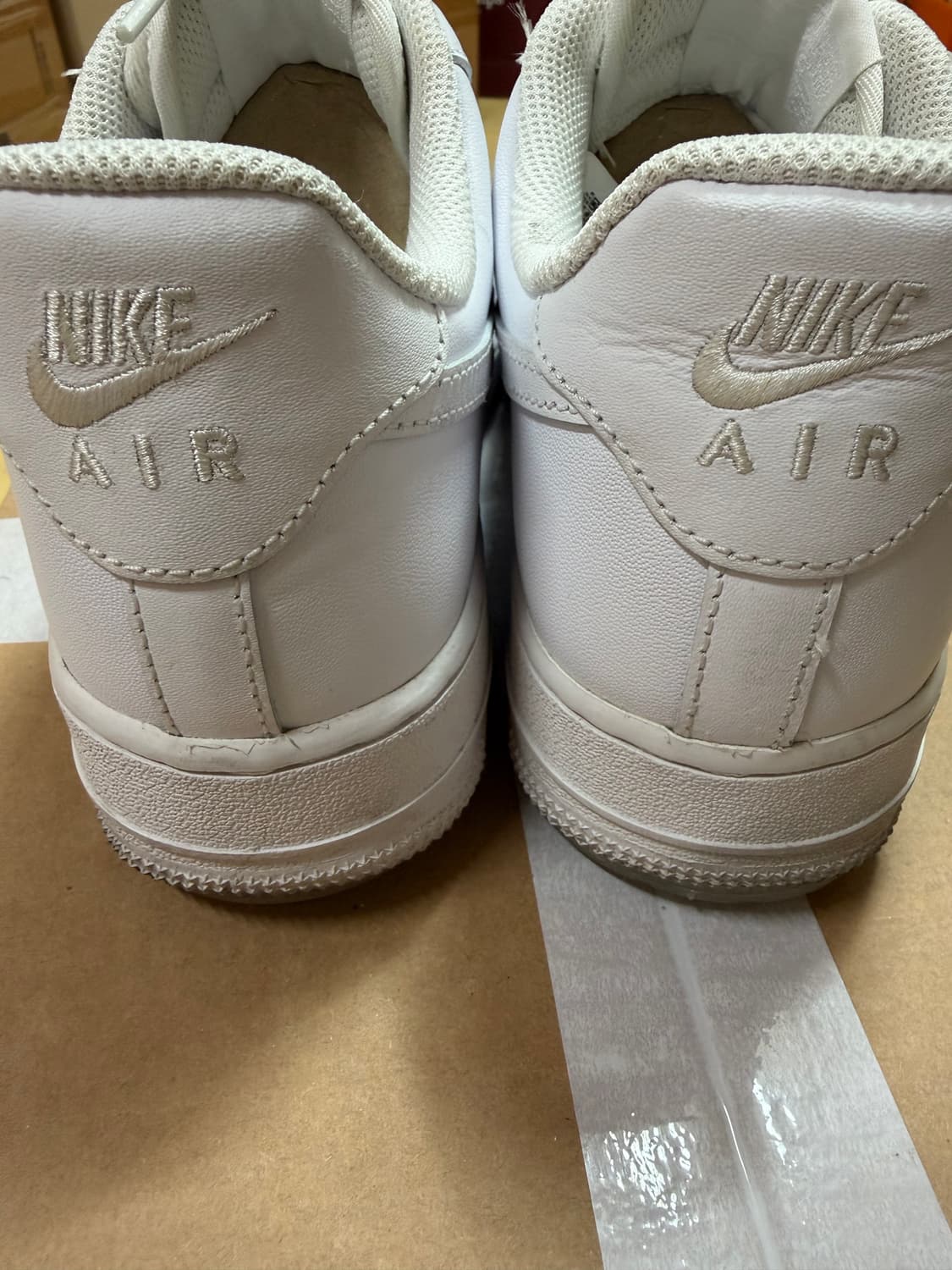 나이키 에어포스1'07 로우 화이트 팝니다. 상품이미지5