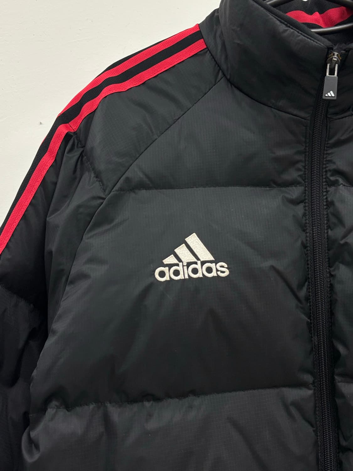 빈티지 아디다스 블랙 덕다운 패딩 점퍼 상품이미지7