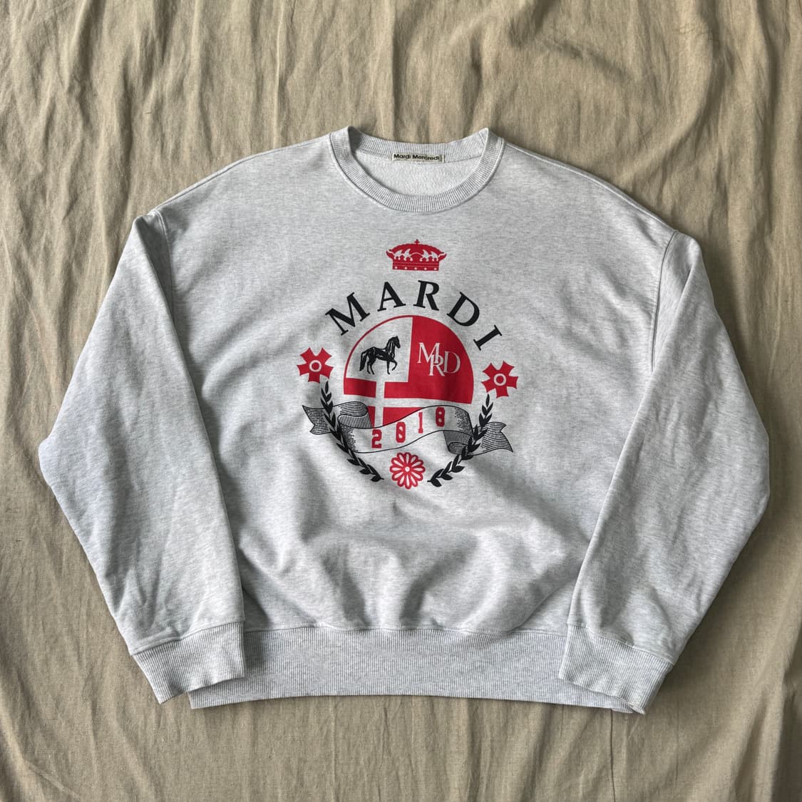  마르디메크르디 애쉬헤더 빅로고 맨투맨 F 상품이미지1