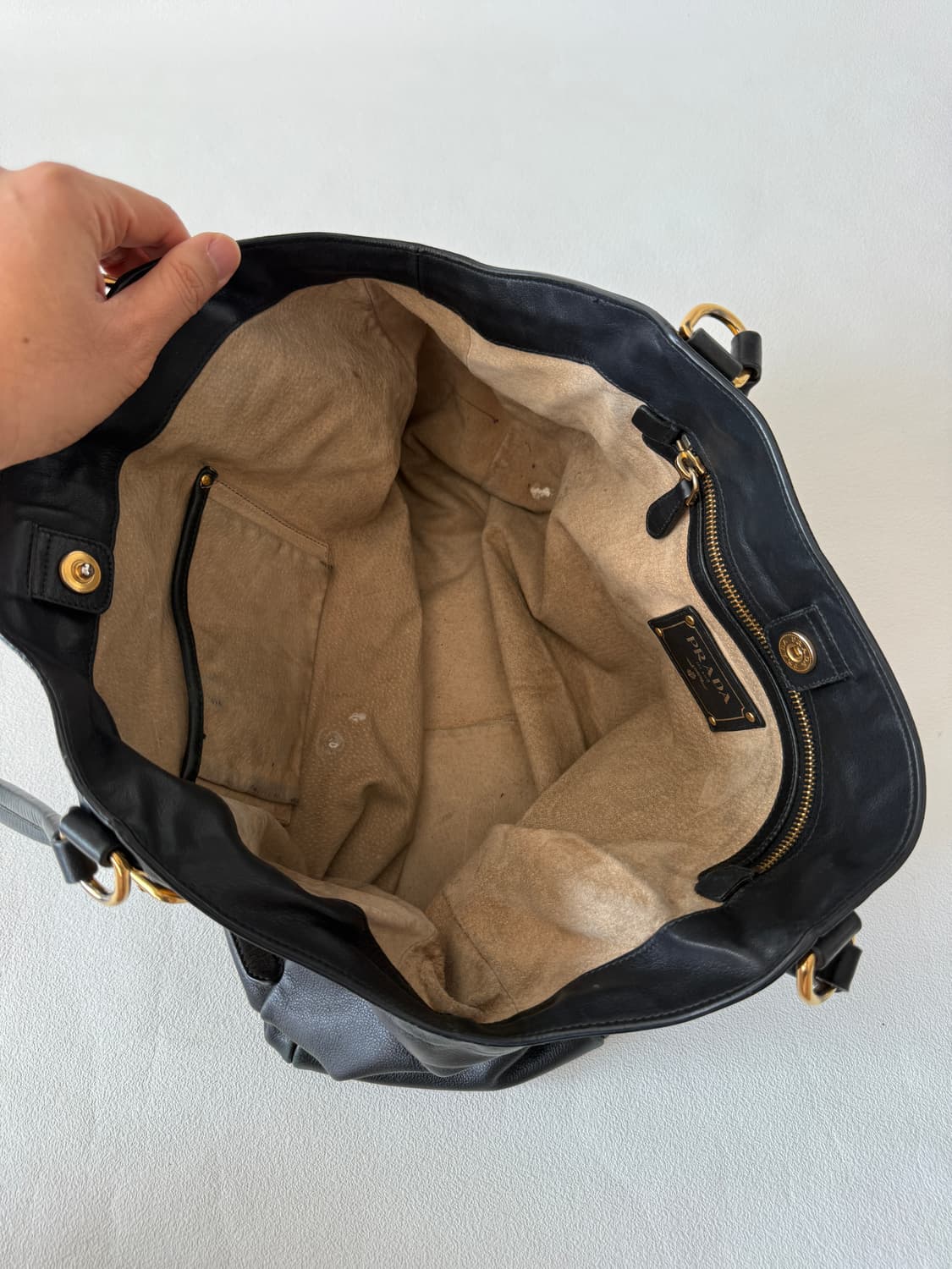 프라다(PRADA) 레더 숄더백 상품이미지8