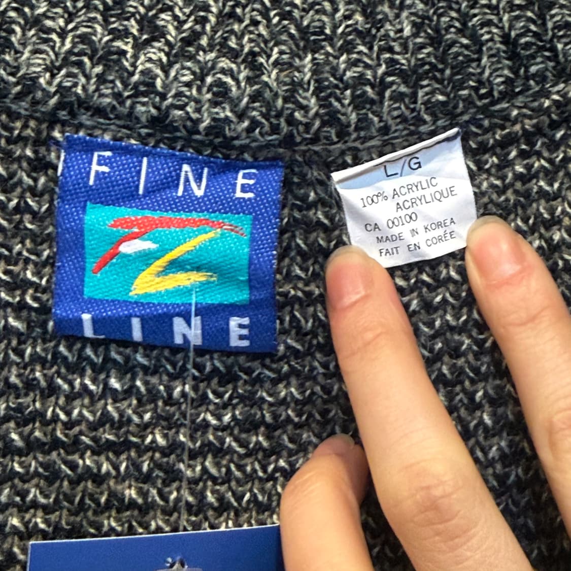 EURO VINTAGE 아가일 보카시 니트 가디건 레더패치 자카드 디테일 상품이미지5