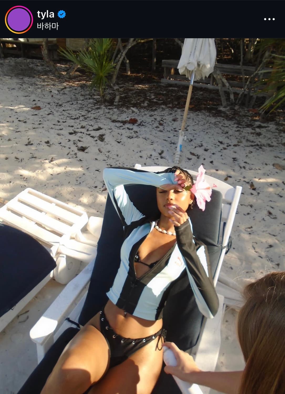 Puma x Dua Lipa Tyla 착용 상품이미지2