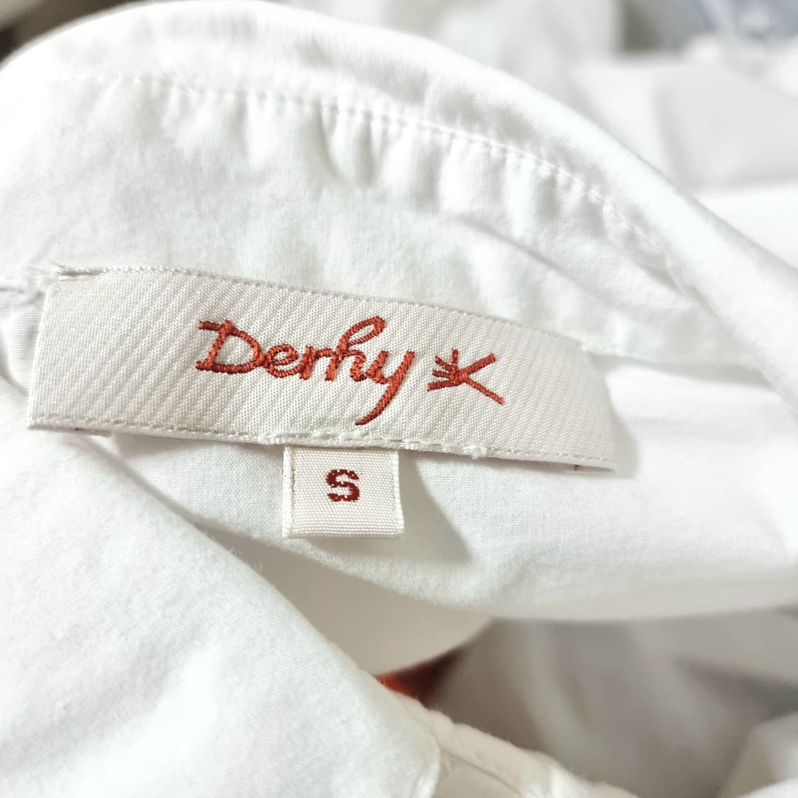 오일릴리 Derhy 셔츠 블라우스 (44-55) 2024년 제조/상태최상 상품이미지3