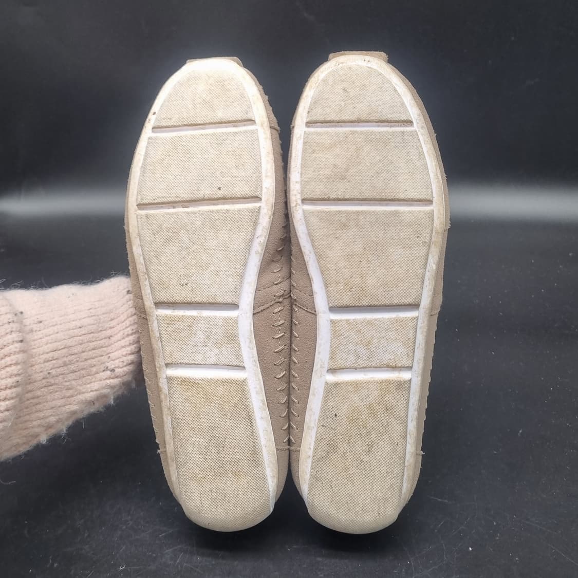 탐스 x현대 스웨이드 슬립온 285 상품이미지3