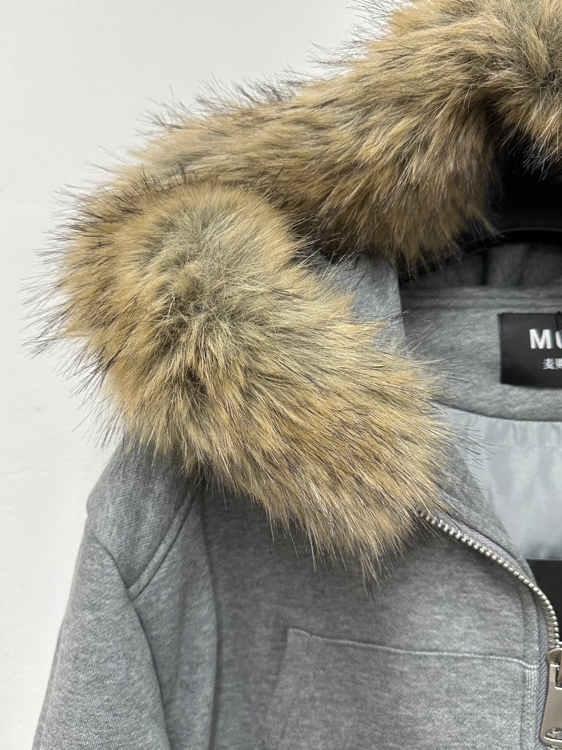 퍼 크롭 후드집업 상품이미지2