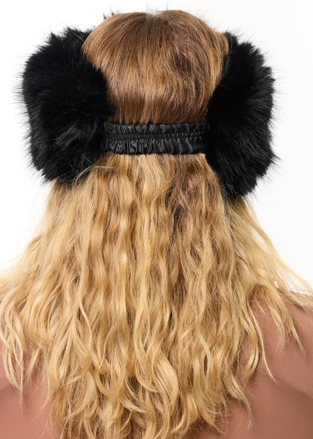 바퀘라 25fw 퍼 헤어밴드/블랙 상품이미지4