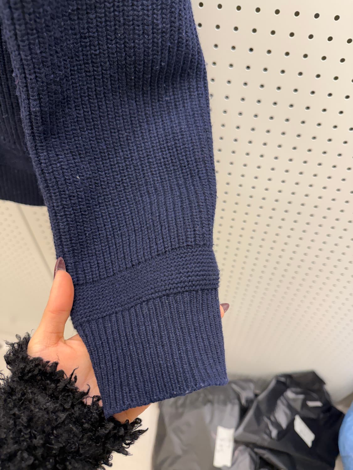 프리즘웍스 네이비 헤비 니트 버튼 가디건 U1103 상품이미지4