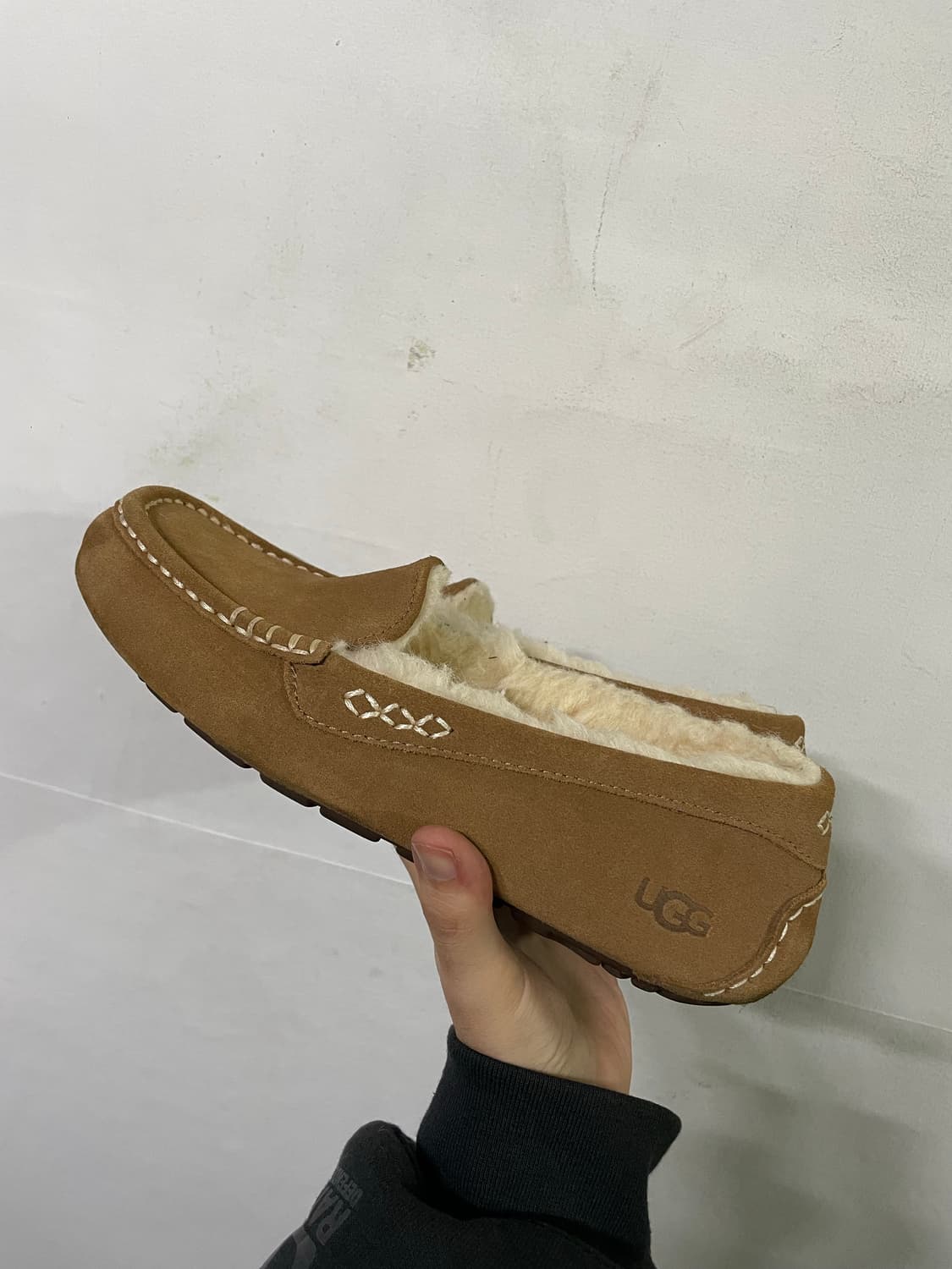 어그 UGG 앤슬리 모카신 뮬 로퍼 슬립온 250 체스터넛 상품이미지2