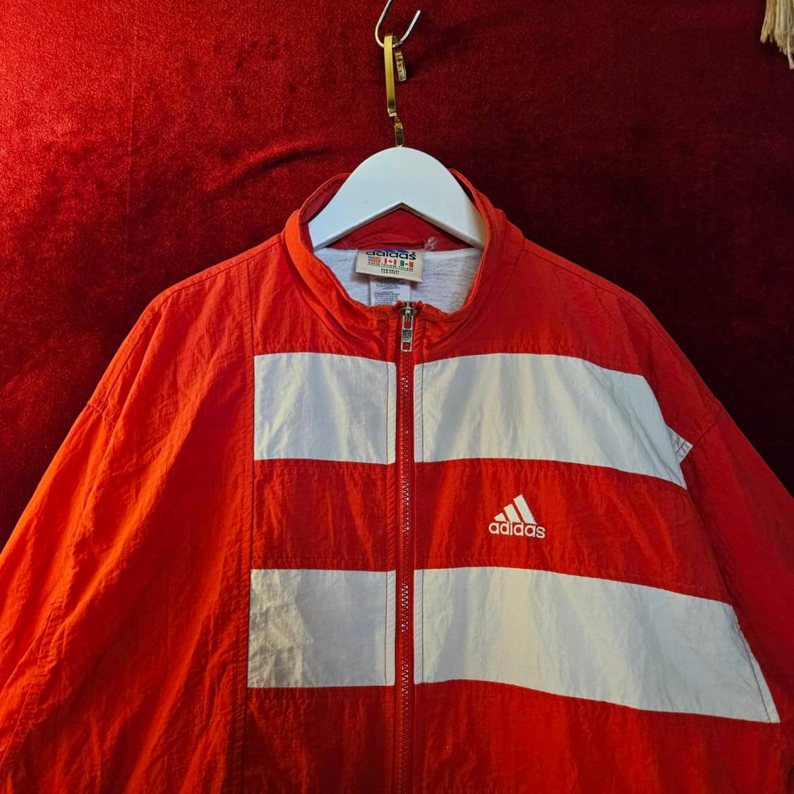 아디다스(Adidas) 80's 올드스쿨 4선 가오리핏 바람막이 상품이미지2