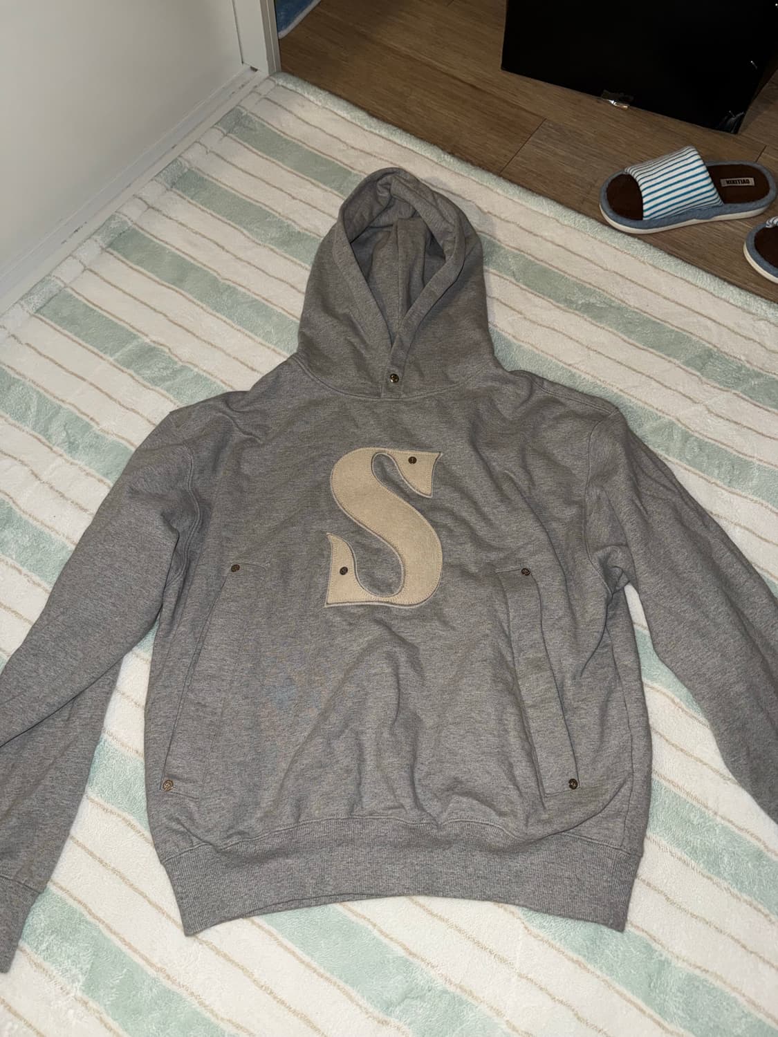 세터 후드티 상품이미지1