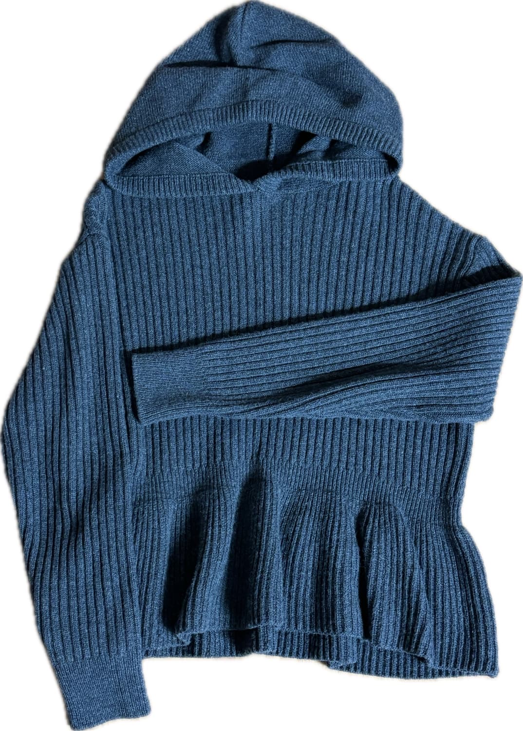 생긴스튜디오 flare waist wool hooded knit 상품이미지6