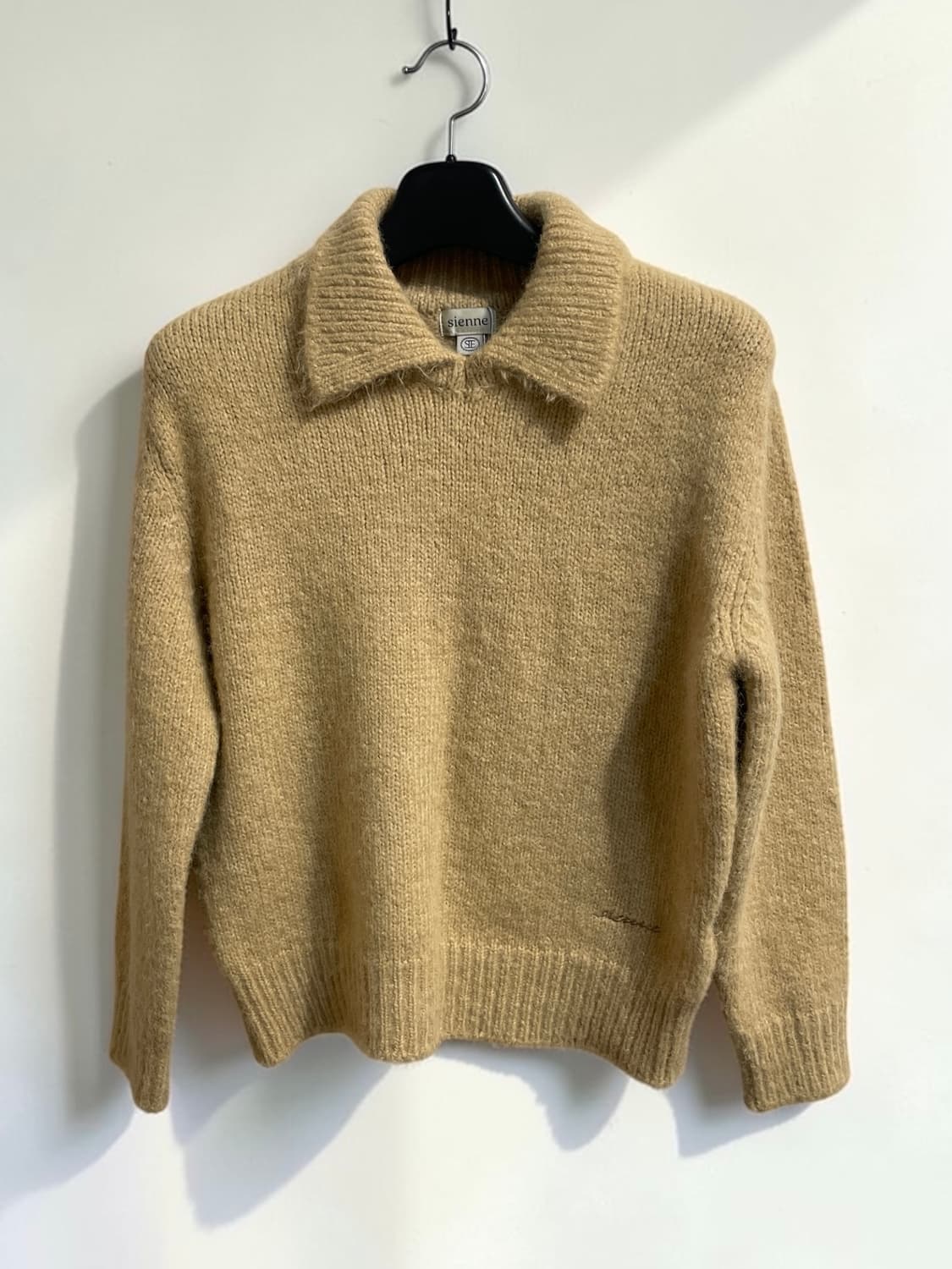 시엔느 카라 니트 스웨터 상품이미지1