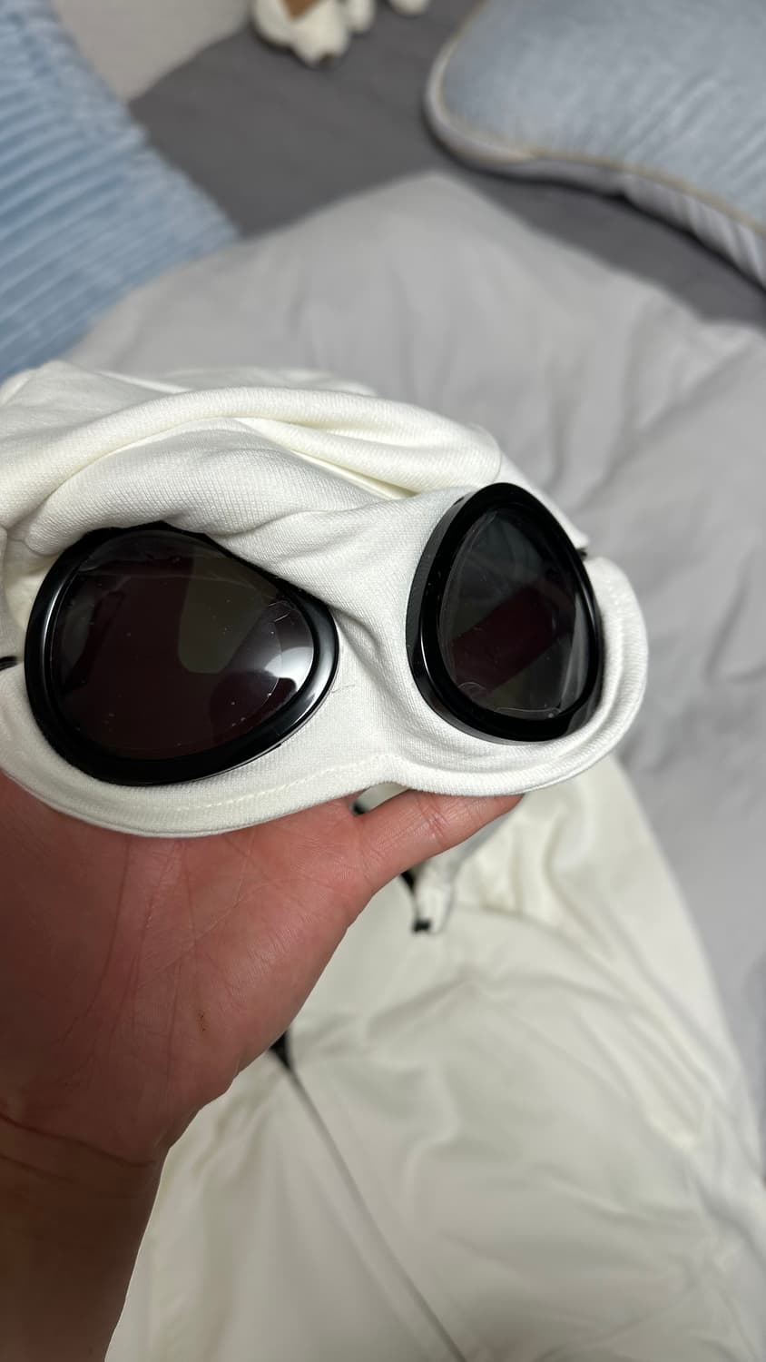 cp컴퍼니 고글 후드집업 XL 상품이미지3