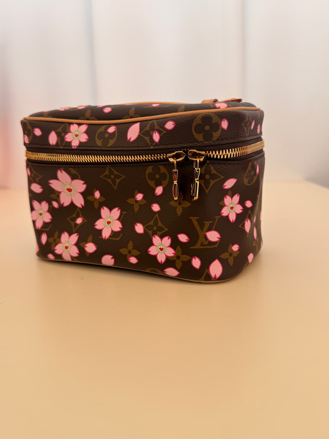 루이비통 x 무라카미 다카시(Louis vuitton) 니스 미니 사쿠라 상품이미지2