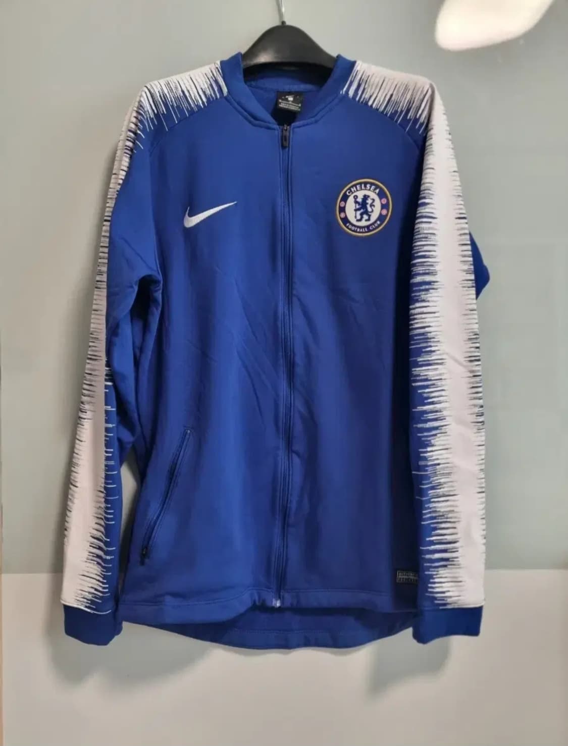 18-19 첼시 앤섬 자켓 상품이미지1