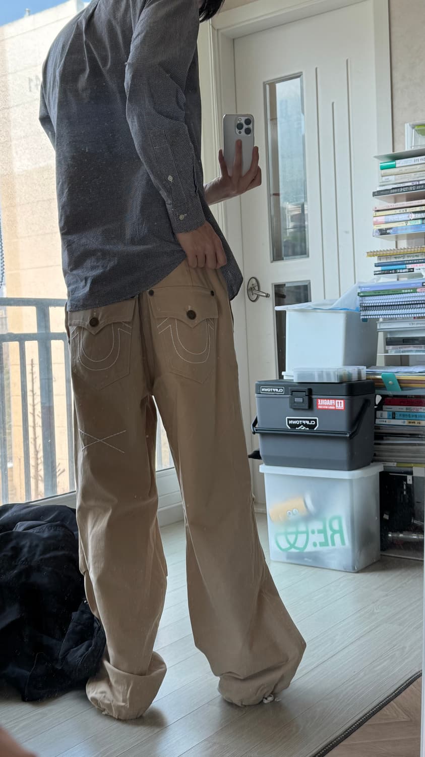 트루릴리전 베이지 팬츠 m 판매 상품이미지2