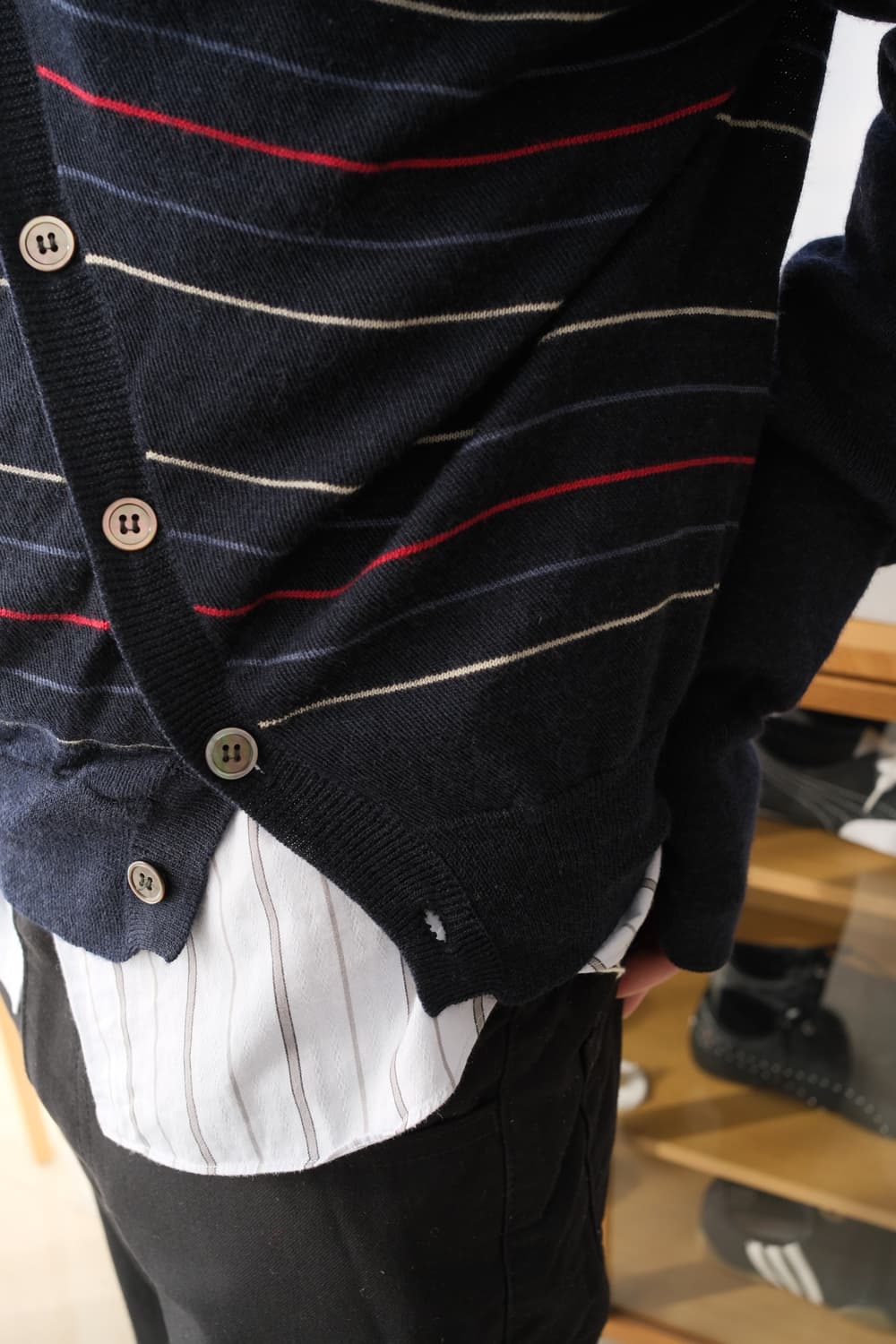 Asymmetric button cardigan 상품이미지4