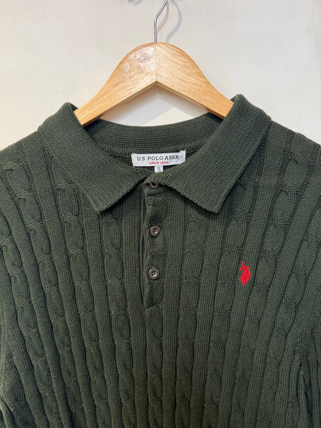 폴로 딥그린 카라 니트 상품이미지2
