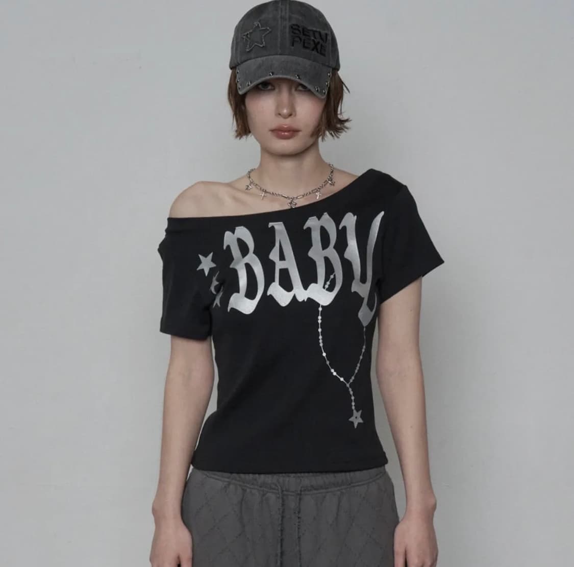 BABY WIDE NECK TOP 셋업이엑스이 오프숄더 반팔 상품이미지1