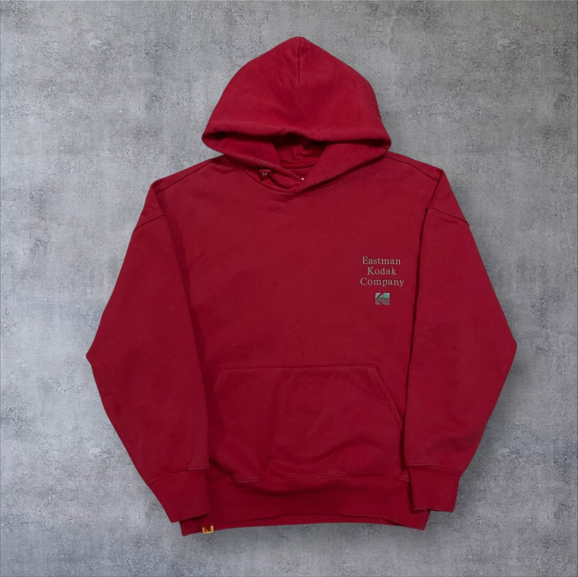 코닥 스펠아웃 로고 레드 후드티 상품이미지1