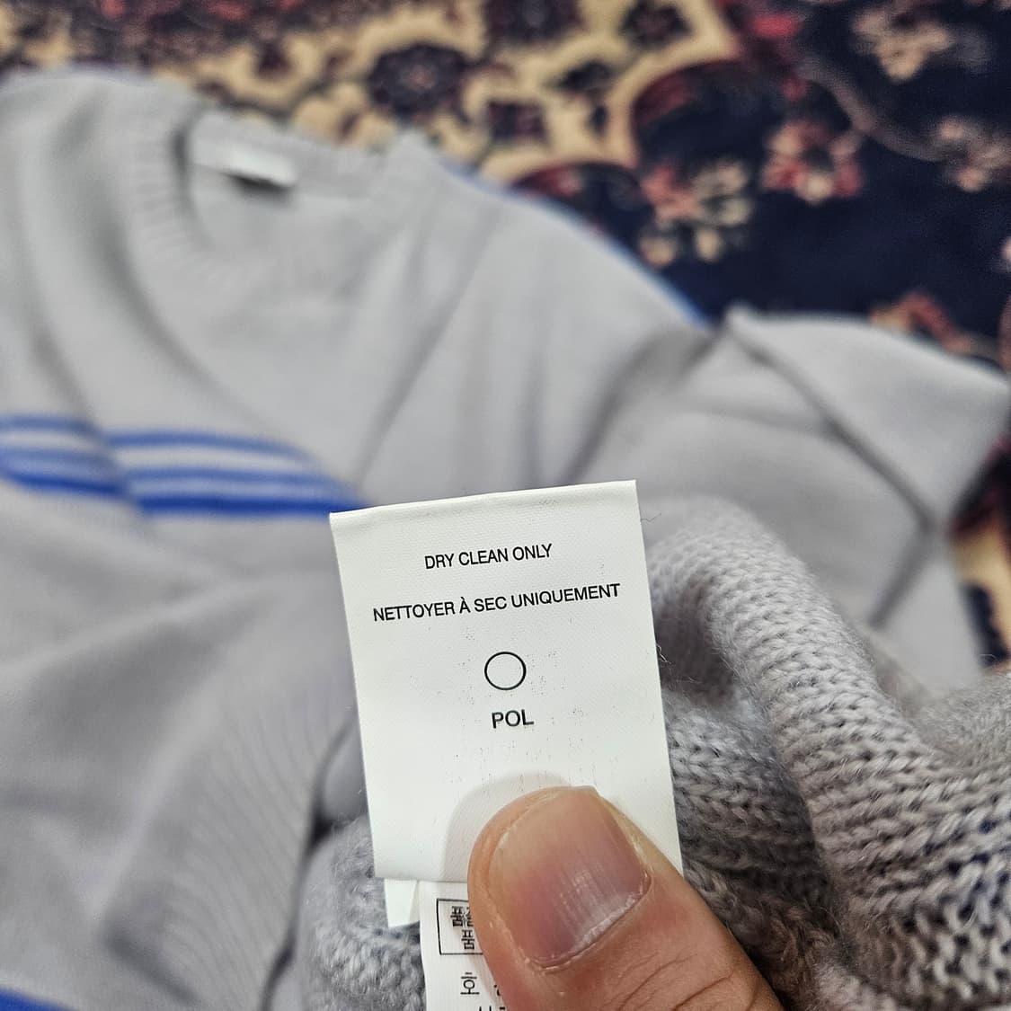 컬럼비아 울 100% 블루라신 라운드넥 니트 스웨터
 상품이미지7