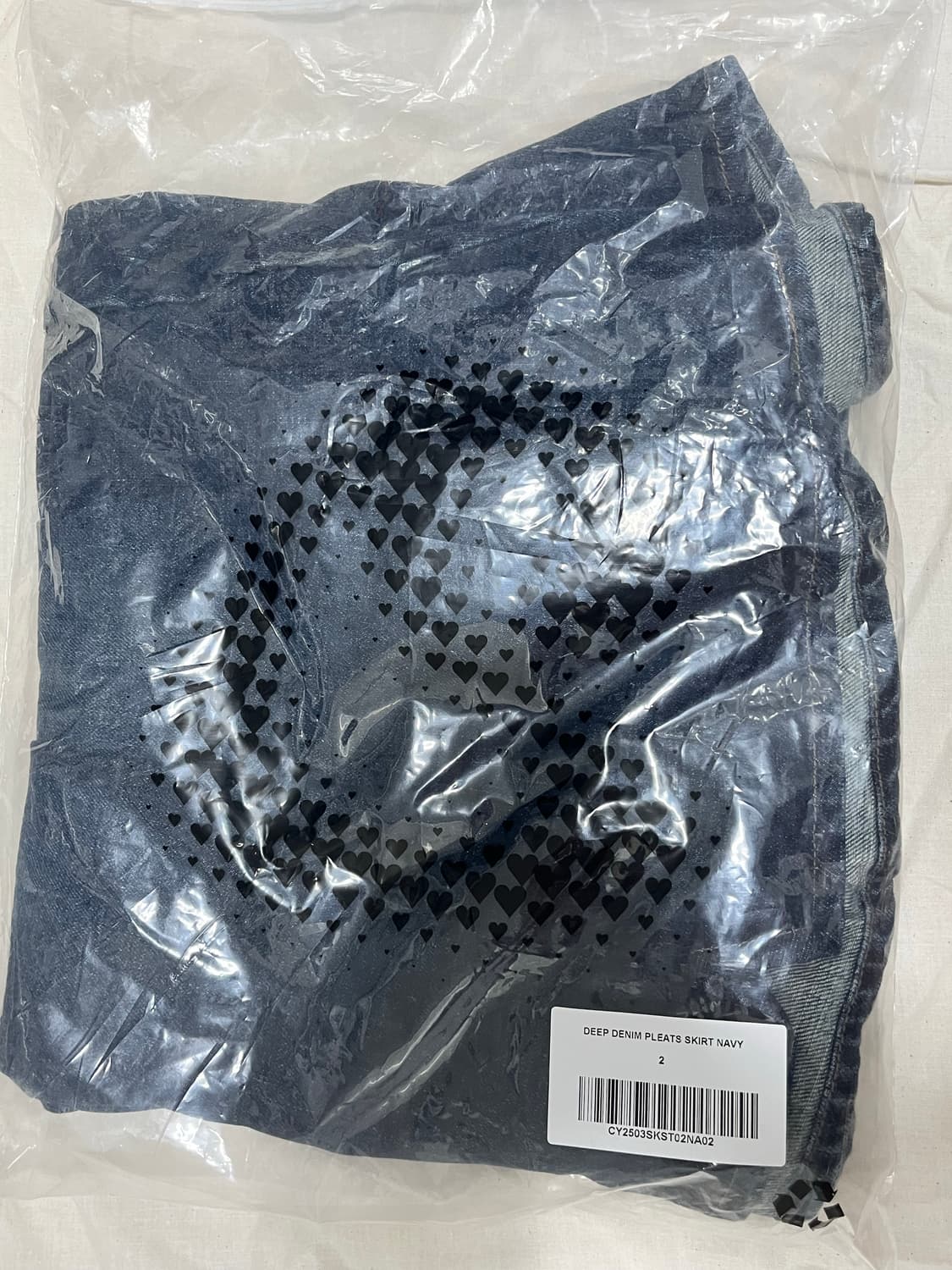 DEEP DENIM PLEATS SKIRT NAVY(새상품) 상품이미지3
