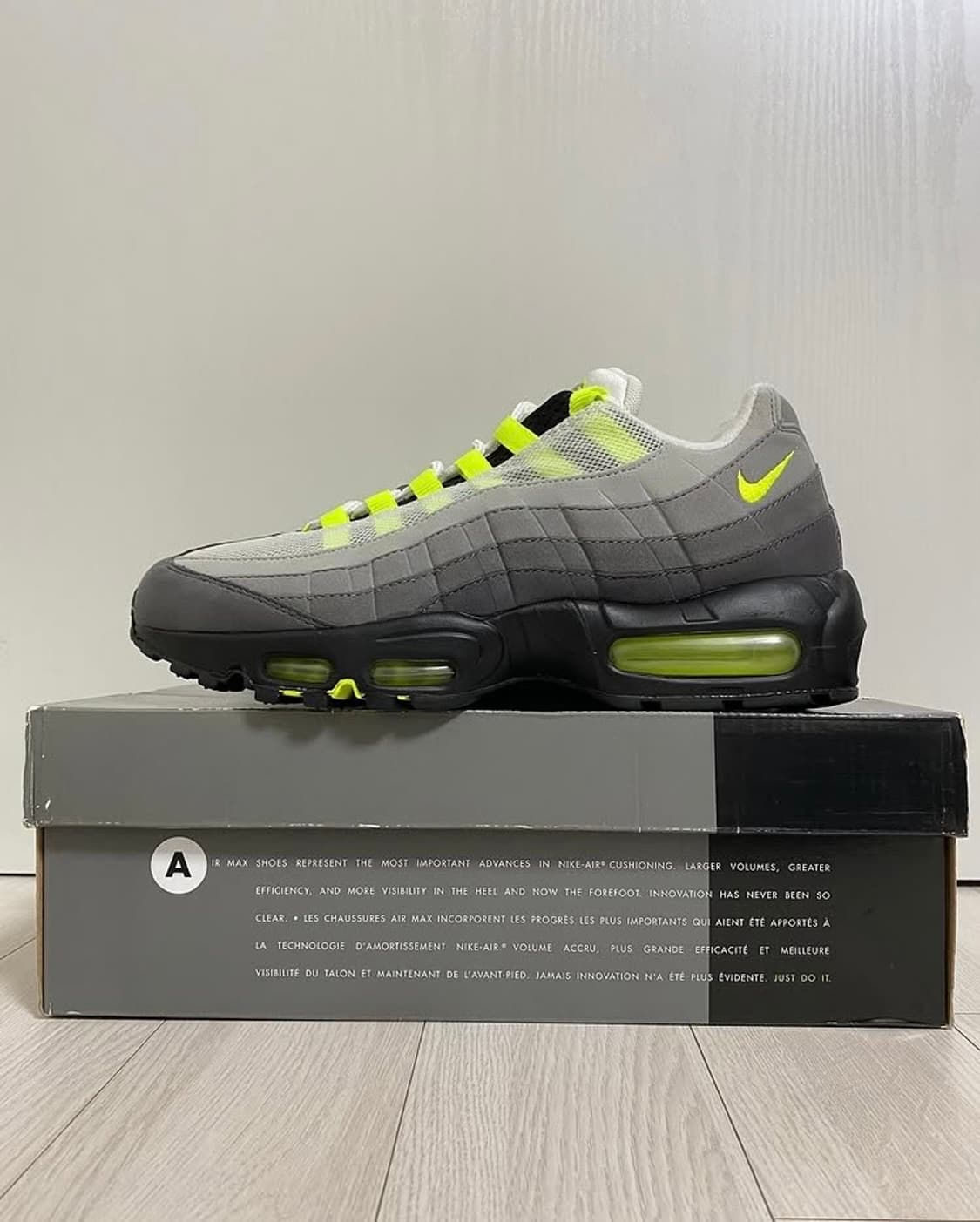 NIKE AIR MAX 95 OG NEON 상품이미지4