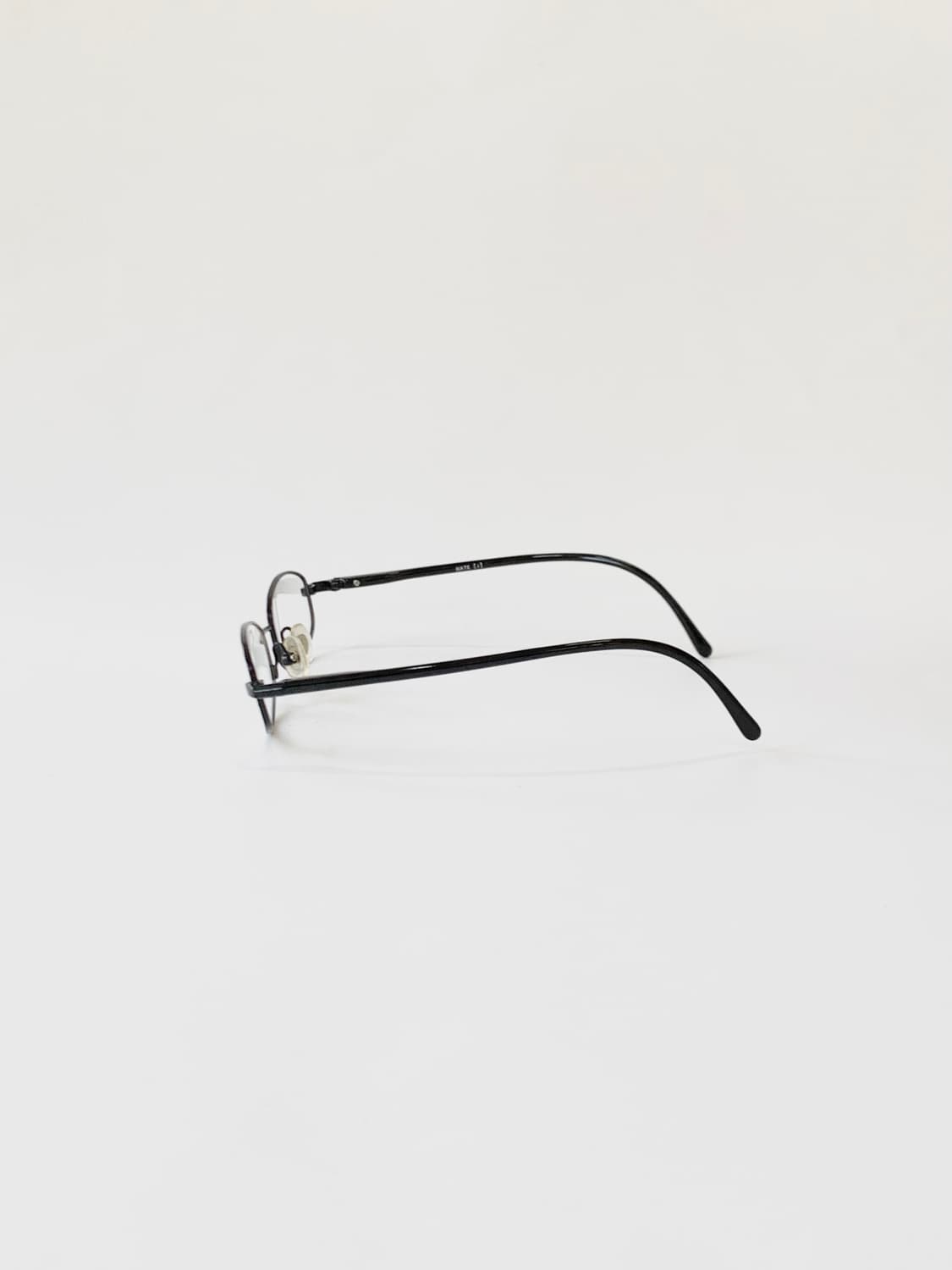 [픽키-588] (Small) 블랙 오벌 안경테 경량 메탈 소형 프레임 상품이미지3