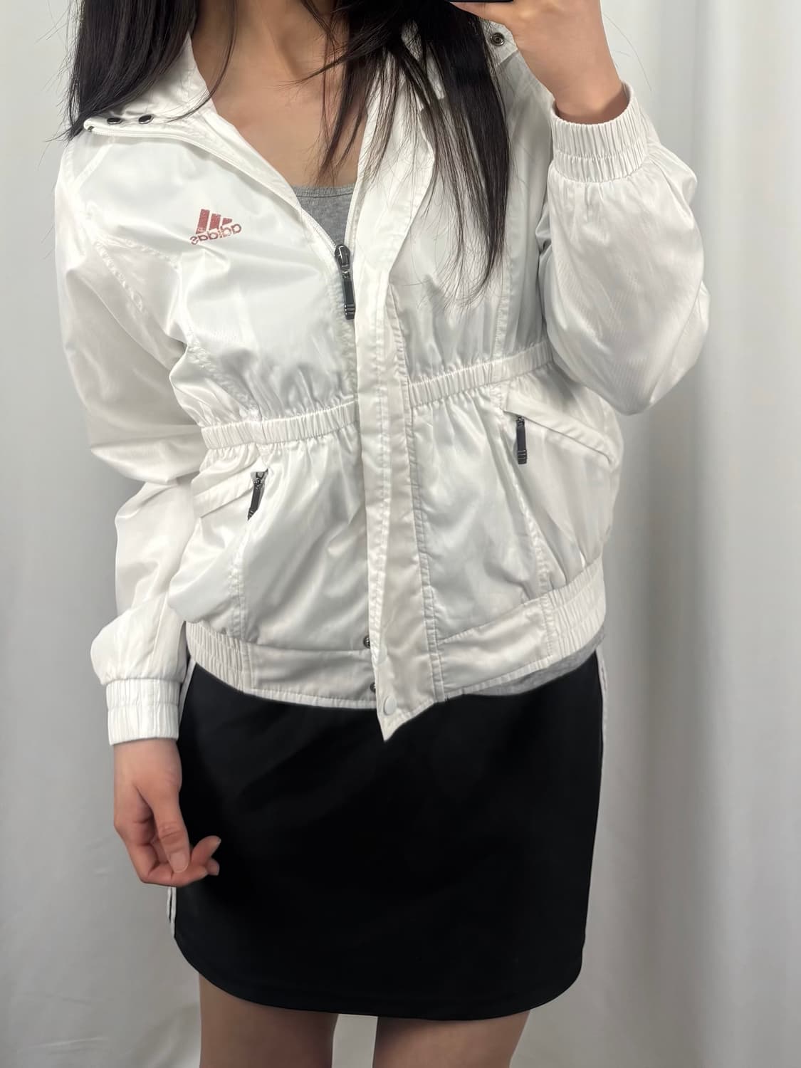 아디다스 화이트 바람막이 상품이미지1