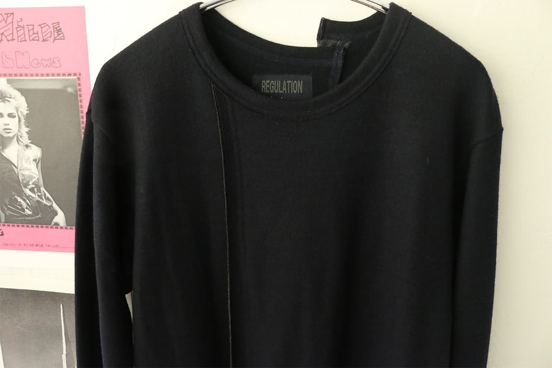 요지 야마모토 레귤레이션 라인 절개 니트  상품이미지6