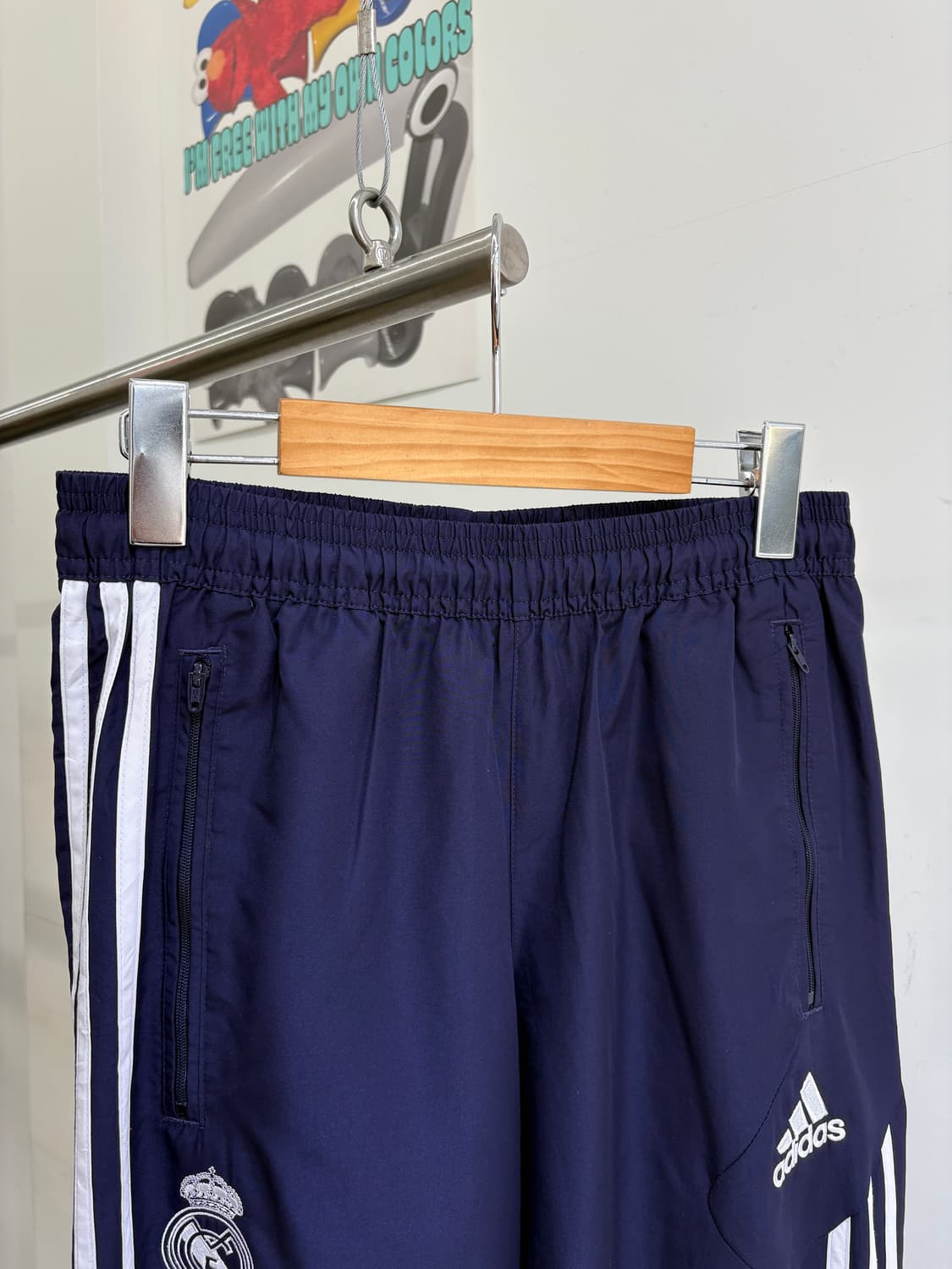 ADIDAS 트랙팬츠 상품이미지2