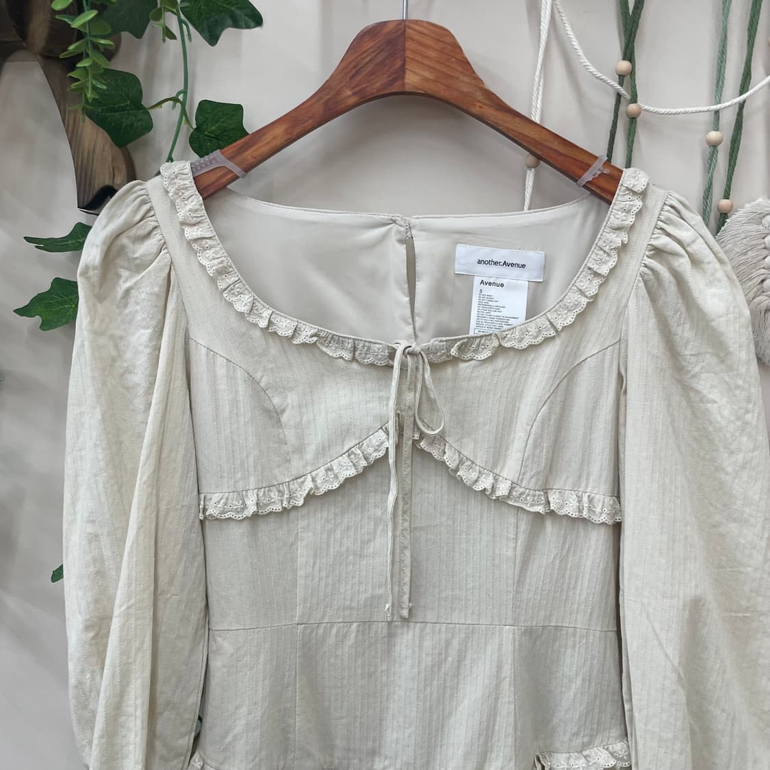 모리 페어리 어나더에비뉴 레이스 러플 원피스  상품이미지2