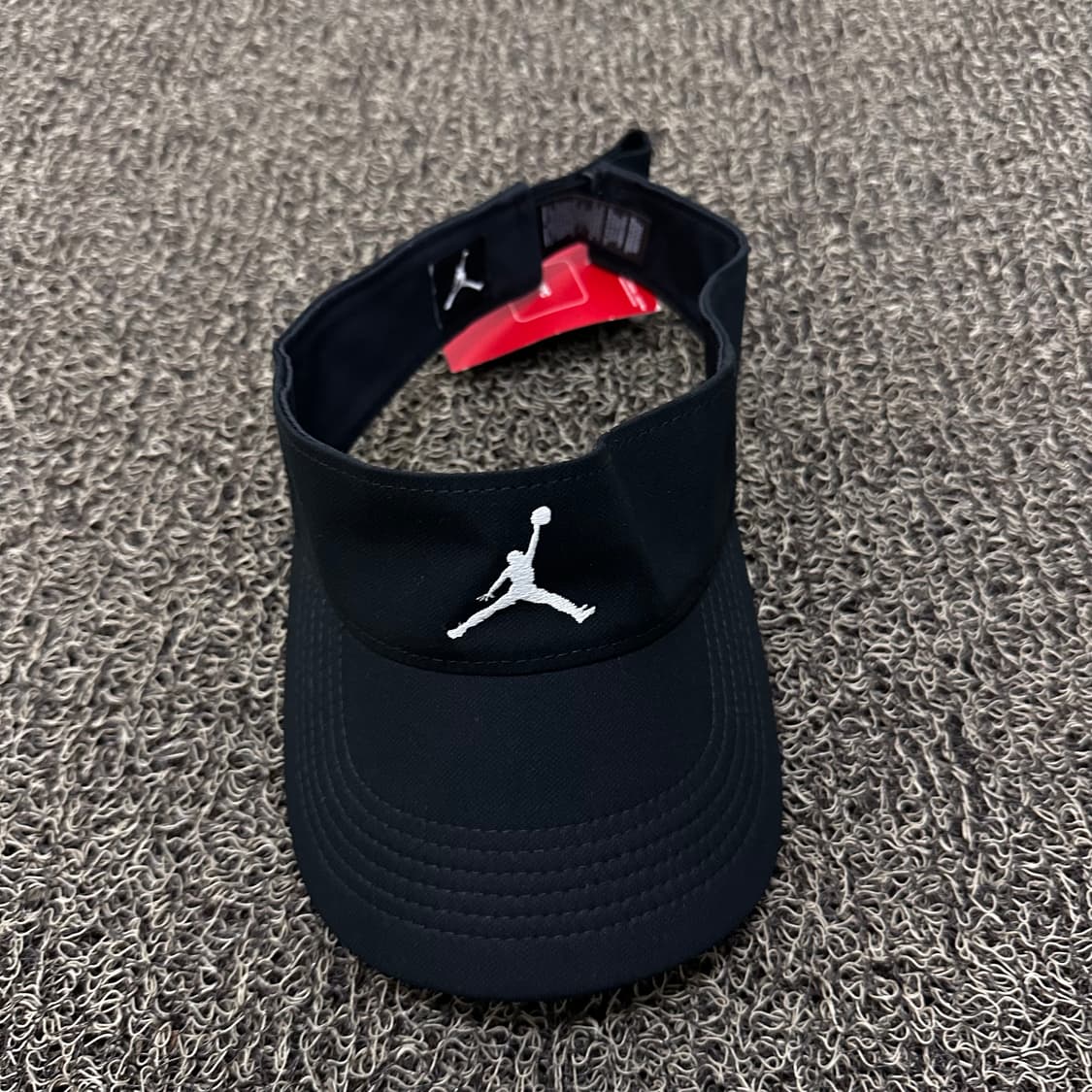 [새상품] NIKE 나이키 조던 썬캡 모자 블랙 상품이미지1