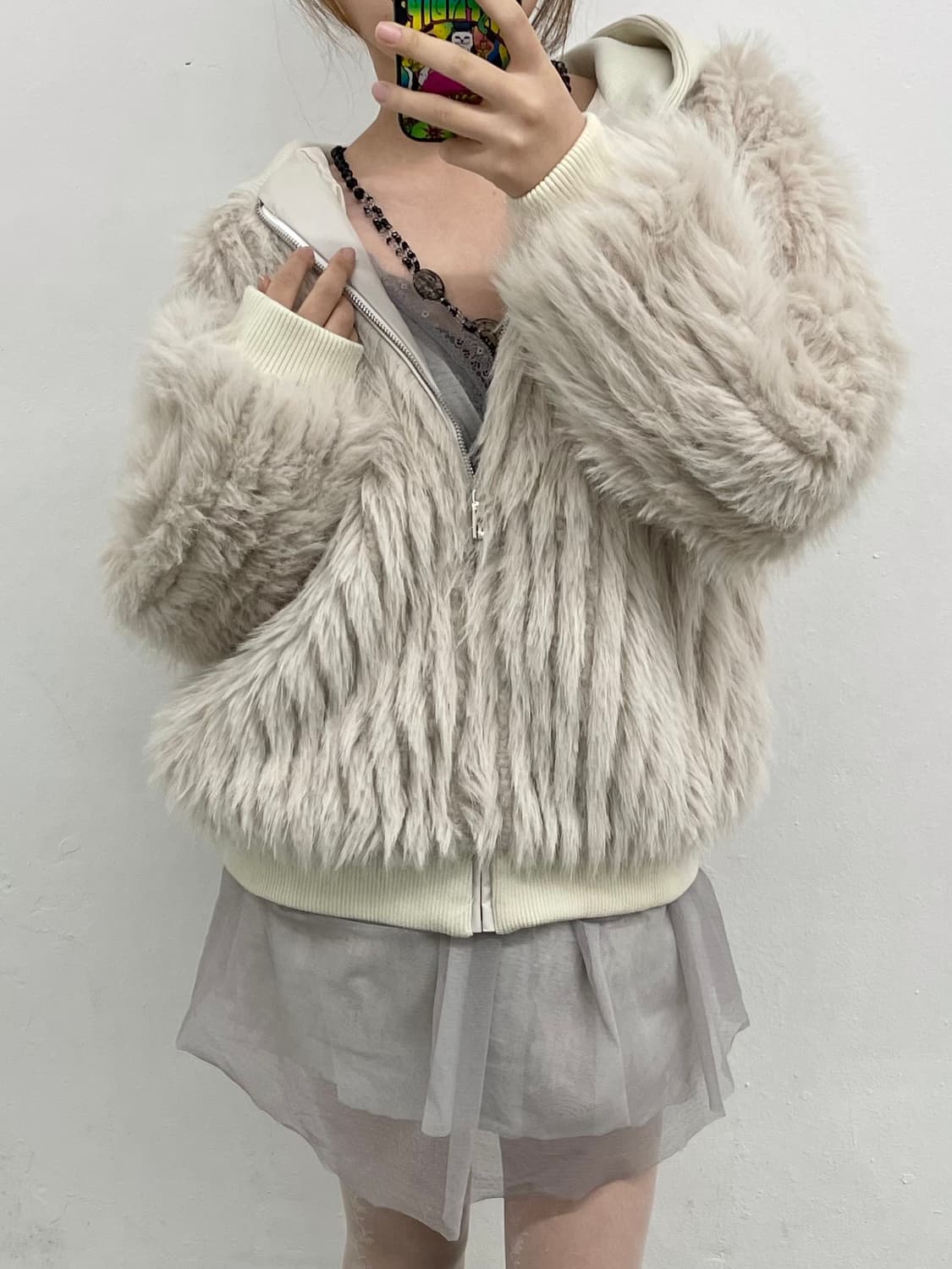 아이보리 헤어리 후드 퍼자켓 상품이미지5