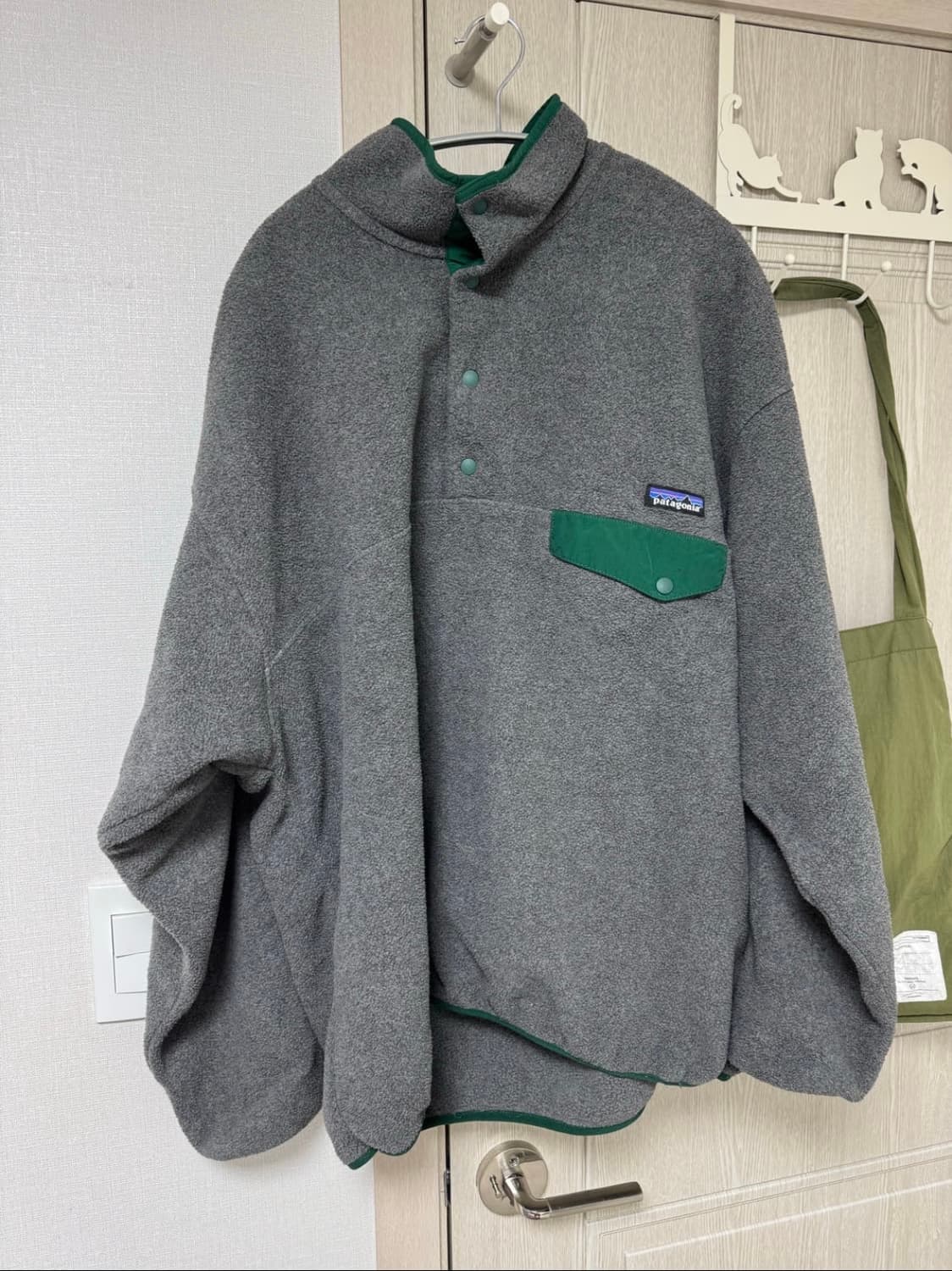 파타고니아 신칠라 올리브 그레이 XL 상품이미지2