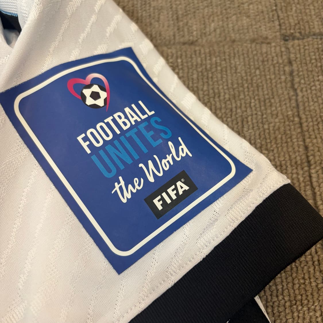 22-24 아르헨티나 오피셜 메시 월드컵 결승 유니폼 xl 상품이미지6