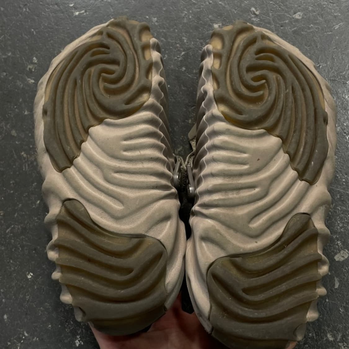 260 크록스 X 살레헤 벰버리 상품이미지5