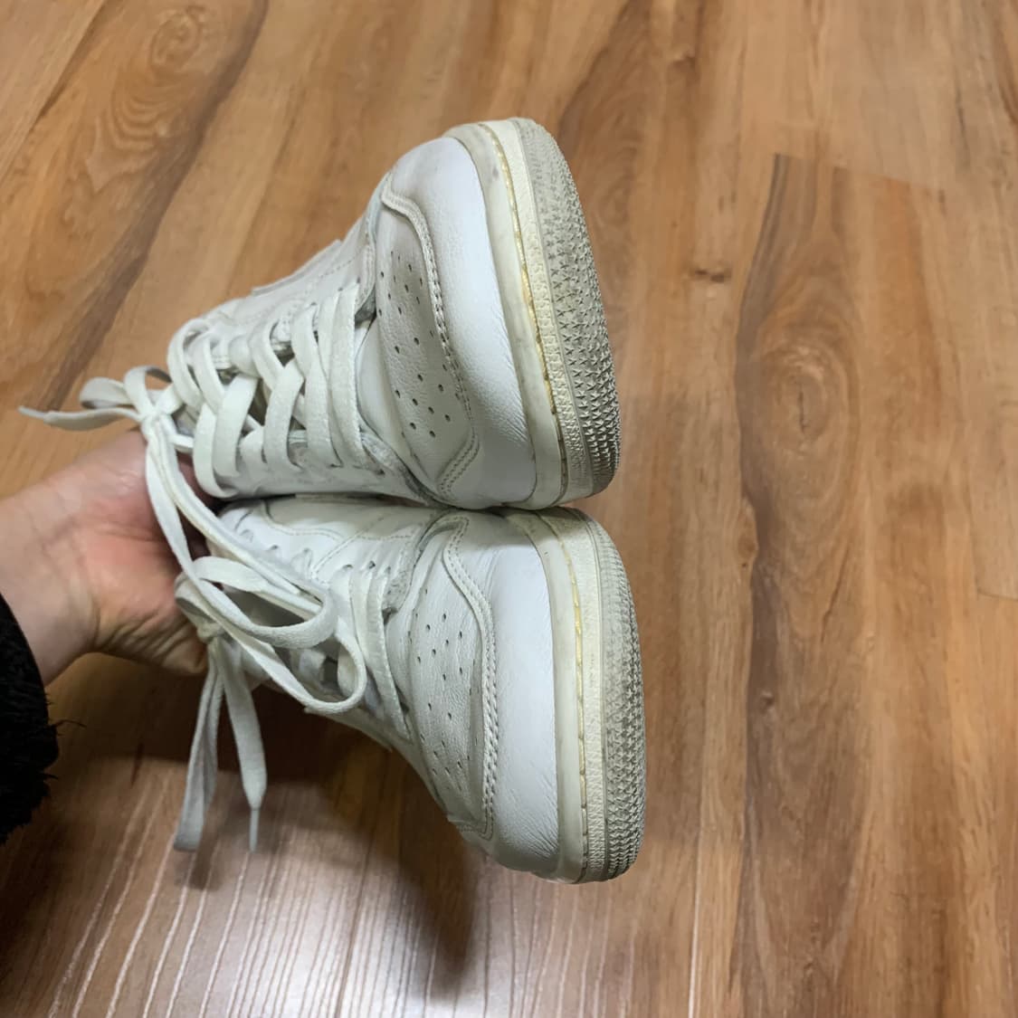 나이키 에어 조던 1 og 로우 뉴트럴그레이 275mm 상품이미지8