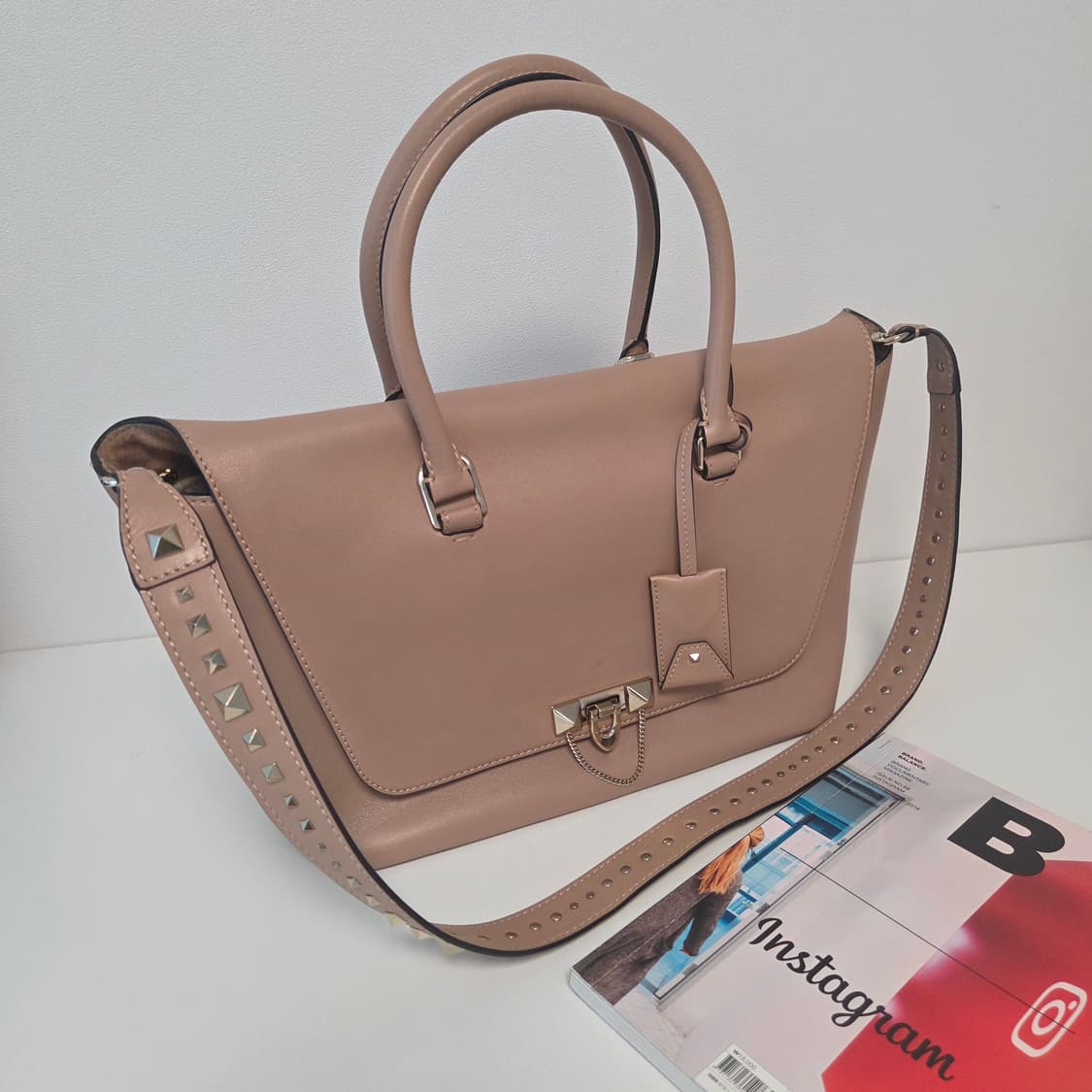 VALENTINO 발렌티노가라바니 정품 2way 핑크베이지 금장 락스터드 상품이미지1