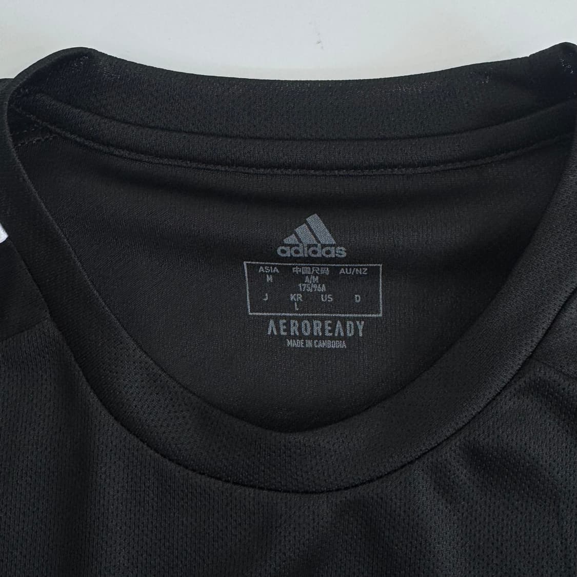 Adidas 아디다스 삼각로고 블랙 롱슬리브 상품이미지5